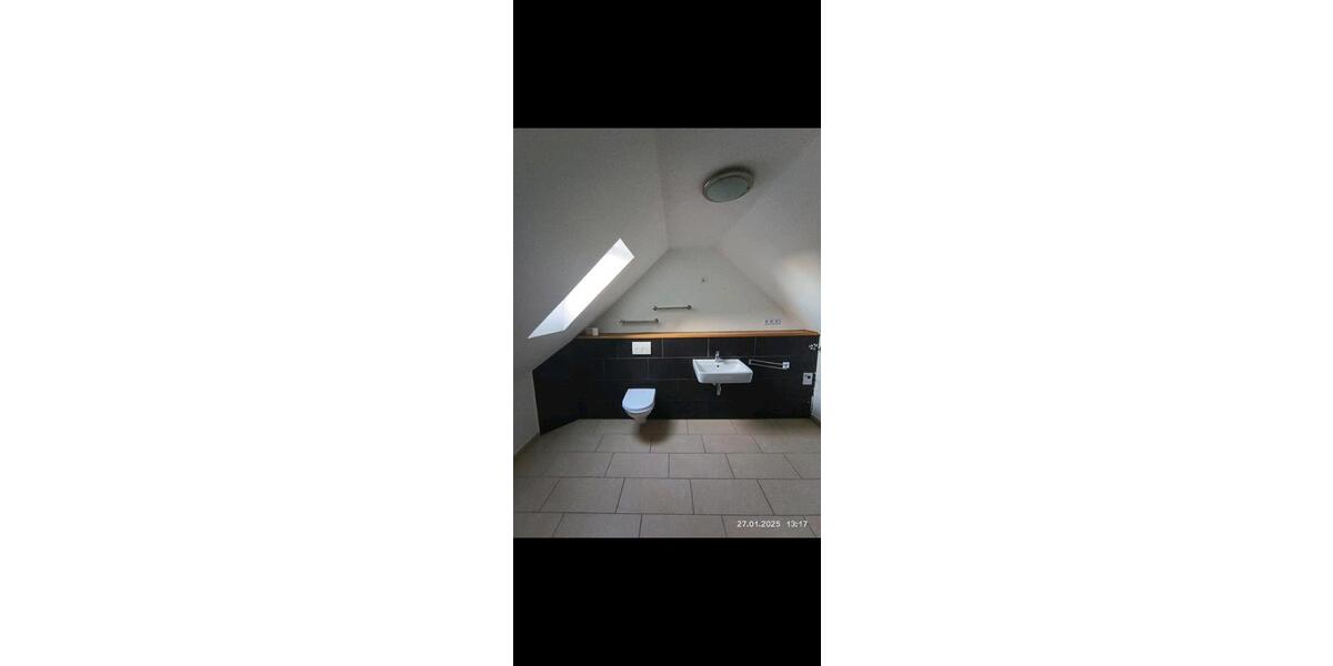 Etagenwohnung Zeven - 4 Zimmer, 120 m&sup2;, 850&euro; | Angebot:26626073