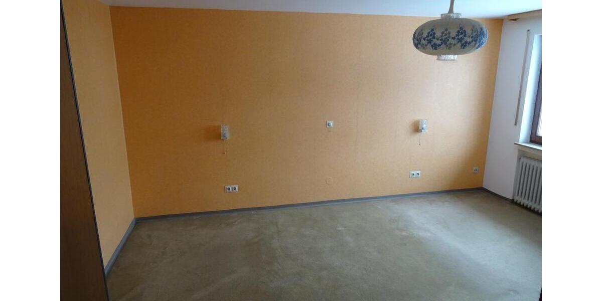 Etagenwohnung Rosenfeld - 3.5 Zimmer, 98 m&sup2;, 750&euro; | Angebot:23830718