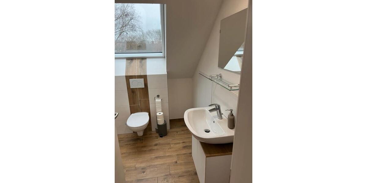 Etagenwohnung Risum-Lindholm Lindholm - 6 Zimmer, 115 m&sup2;, 1.150&euro; | Angebot:25962036