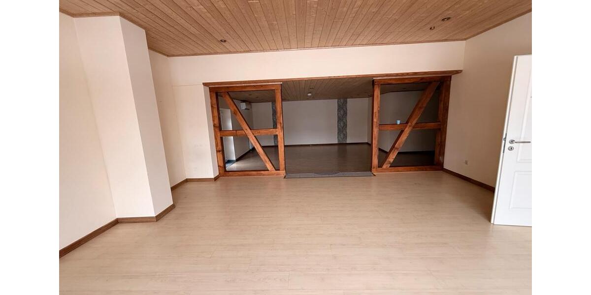 Gewerbeobjekt Isenbüttel - 1 Zimmer, 800&euro; | Angebot:24571042