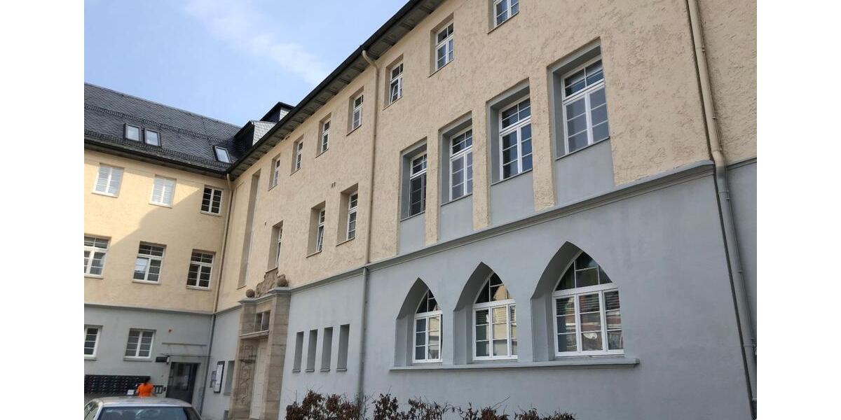 Etagenwohnung Sonneberg - 2 Zimmer, 81 m&sup2;, 764&euro; | Angebot:26195592