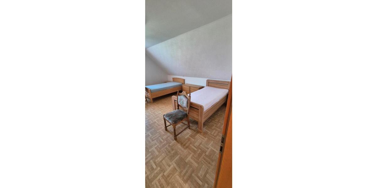 Wohnen auf Zeit Saterland - 5 Zimmer, 125 m&sup2;, 10&euro; | Angebot:25341699