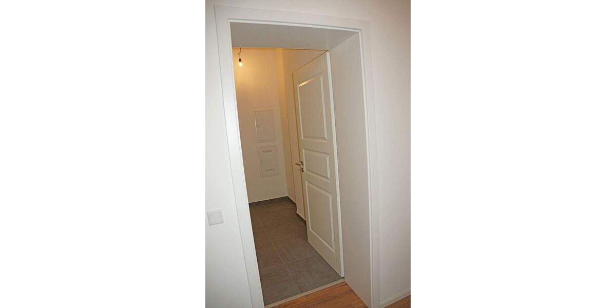 Etagenwohnung Pirna Zehista - 3 Zimmer, 98 m&sup2;, 925&euro; | Angebot:25279191