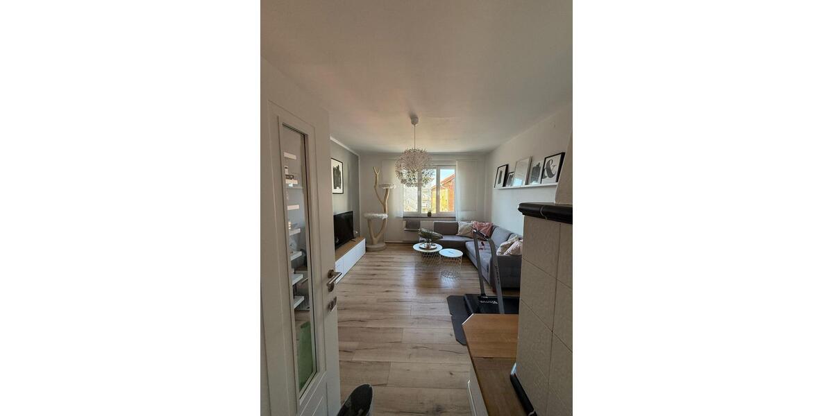 Etagenwohnung Weiden in der Oberpfalz - 3 Zimmer, 68 m&sup2;, 790&euro; | Angebot:25143410