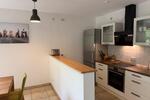 2,5-Zimmer-Wohnung mit Terrasse & kleinem Garten in Rheinnähe zimmer