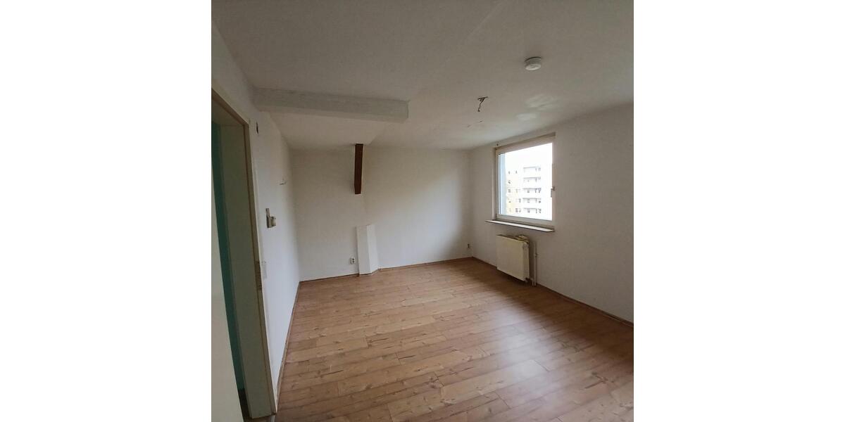 Dachgeschoßwohnung Jacobsdorf - 2 Zimmer, 66 m&sup2;, 440&euro; | Angebot:27634353