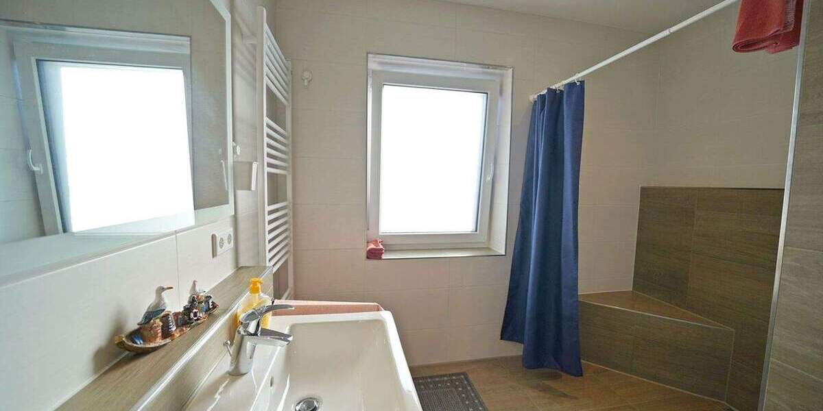 Bungalow Uplengen Nordgeorgsfehn - 3 Zimmer, 100 m&sup2;, 950&euro; | Angebot:24423448