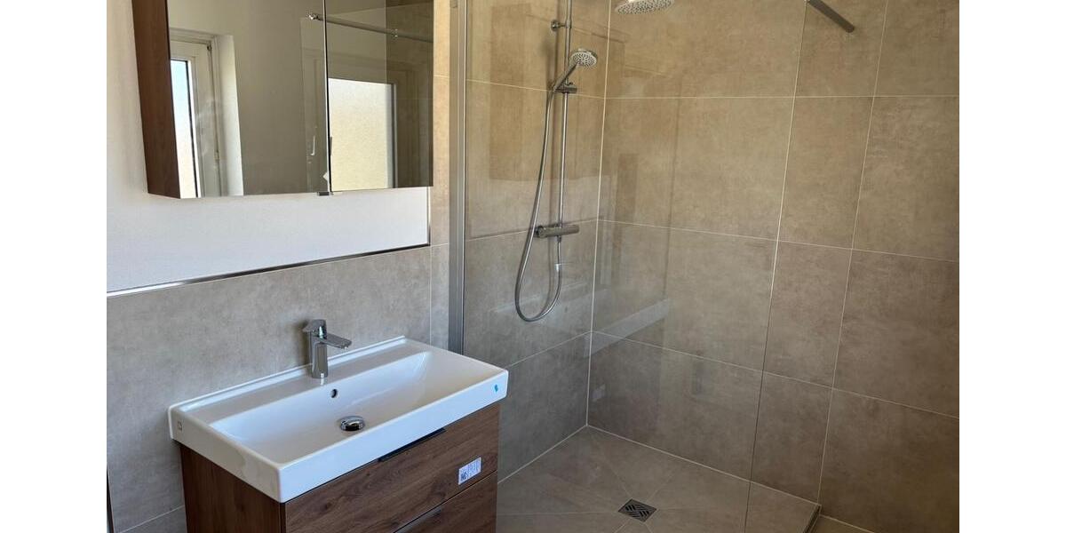 Etagenwohnung Lahntal - 3 Zimmer, 93 m&sup2;, 980&euro; | Angebot:26293233