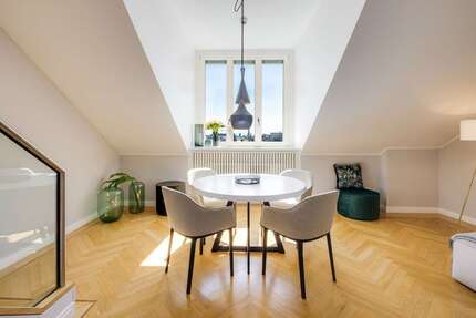 Wohnung zum Mieten in München Altstadt 3.874 € 86.09 m² 2.5 zimmer