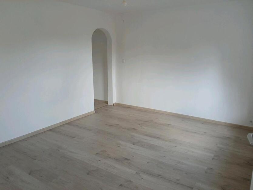 ruhige 3 Zimmer-Wohnung in ländlicher Gegend