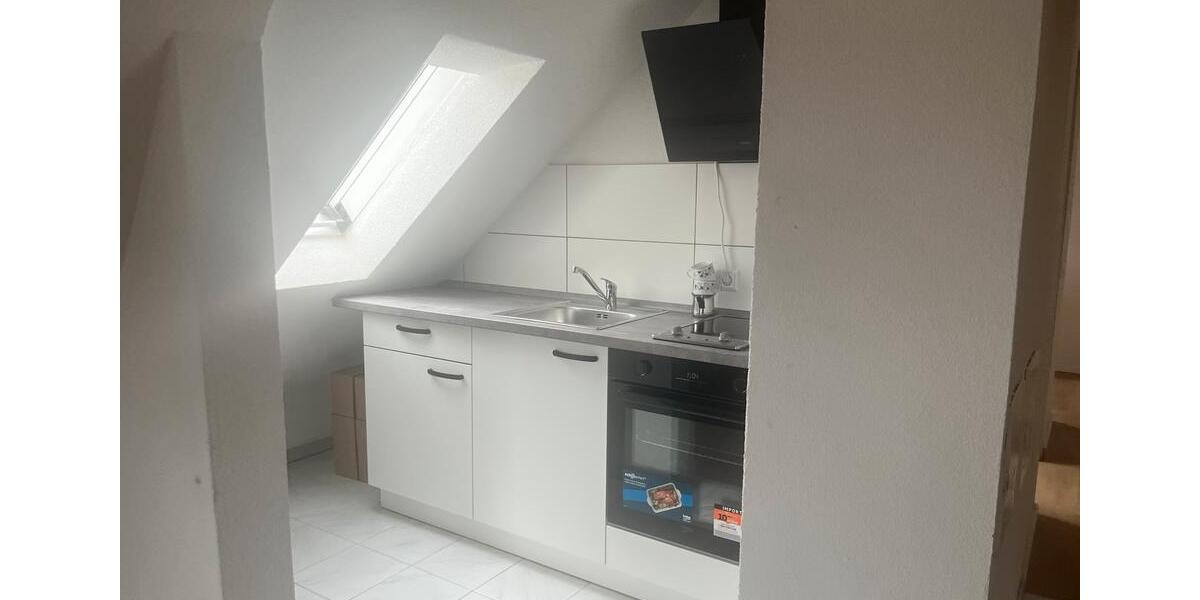 Dachgeschoßwohnung Blumberg - 2 Zimmer, 75 m&sup2;, 600&euro; | Angebot:26639171
