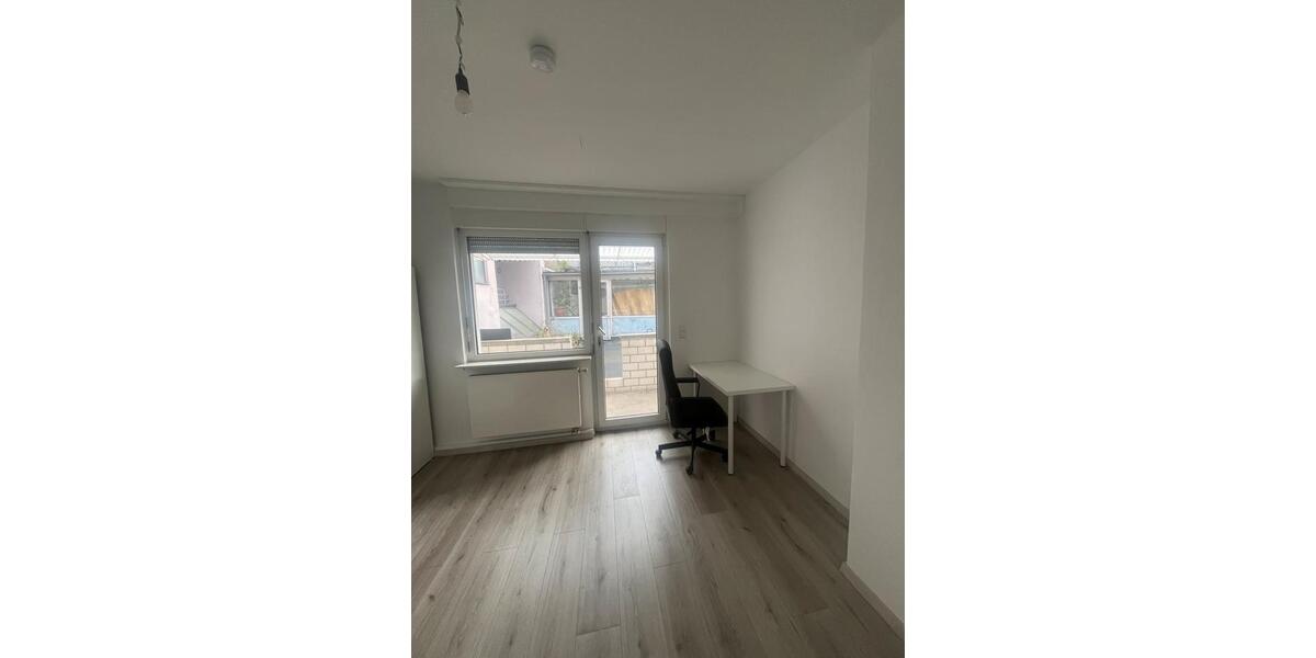 Zimmer in 3-WG - im Herzen von Darmstadt, Marktplatz 3 zimmer