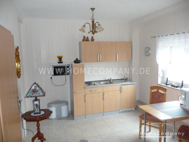 1 Zi.Whg., möbliert, EG, in einem Mehrfamilienhaus. zimmer