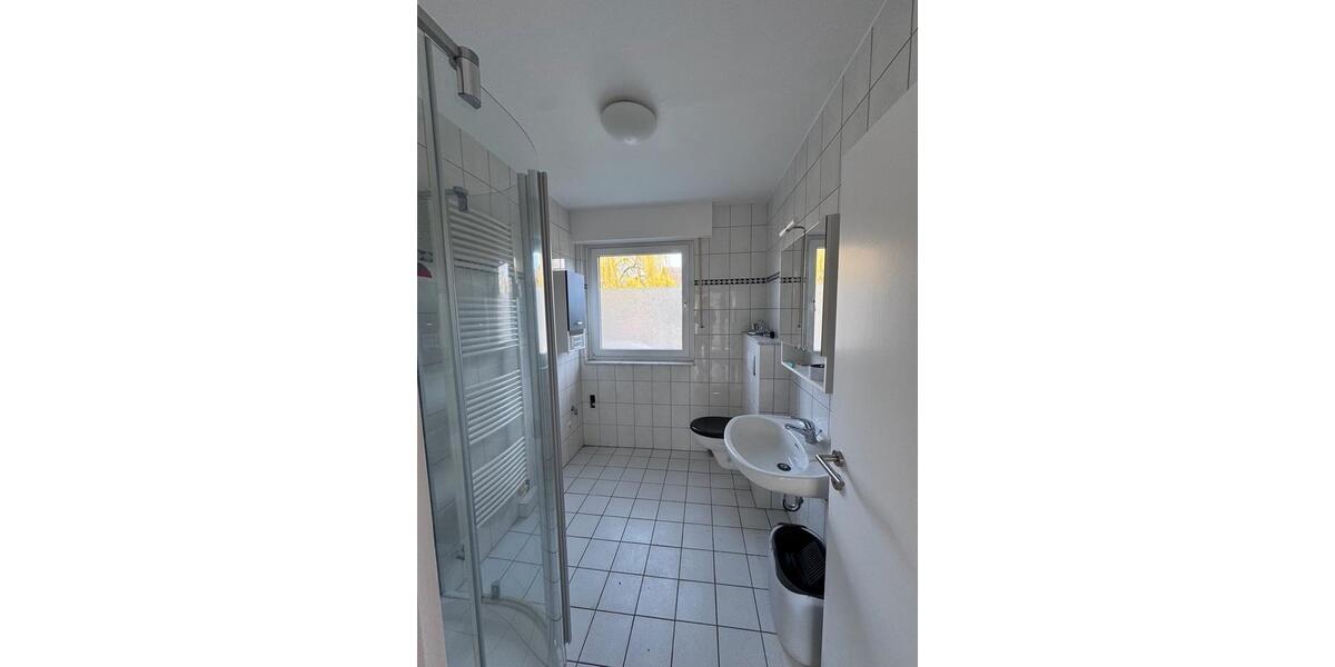 Erdgeschoßwohnung Lingen (Ems) - 3 Zimmer, 90 m&sup2;, 800&euro; | Angebot:26662377