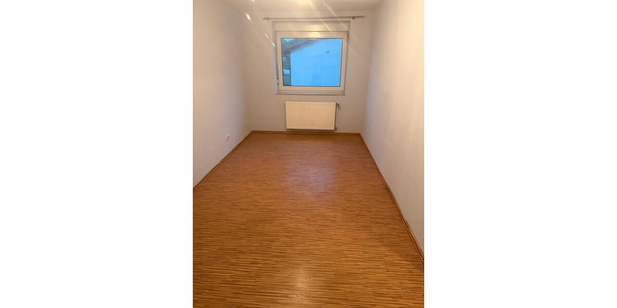 Etagenwohnung Büchenbeuren - 3 Zimmer, 75 m&sup2;, 600&euro; | Angebot:26528535