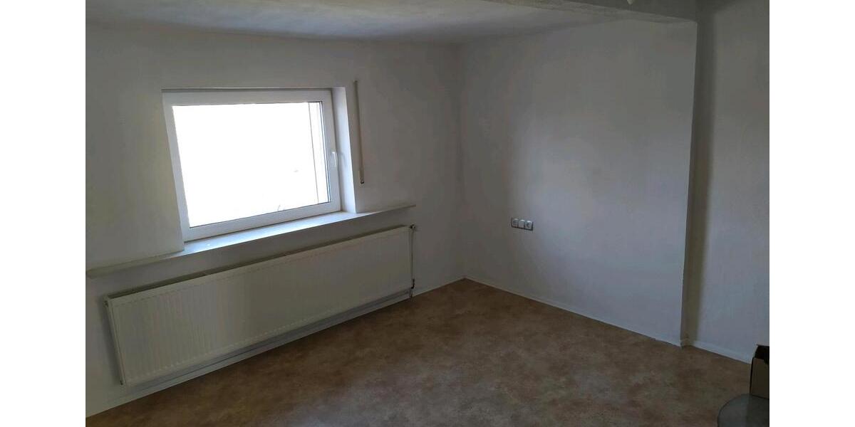 Etagenwohnung Alheim - 4 Zimmer, 80 m&sup2;, 800&euro; | Angebot:25640886