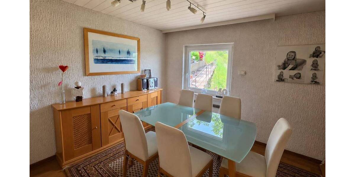 Etagenwohnung Trier Kernscheid - 3 Zimmer, 83 m&sup2;, 900&euro; | Angebot:26740714