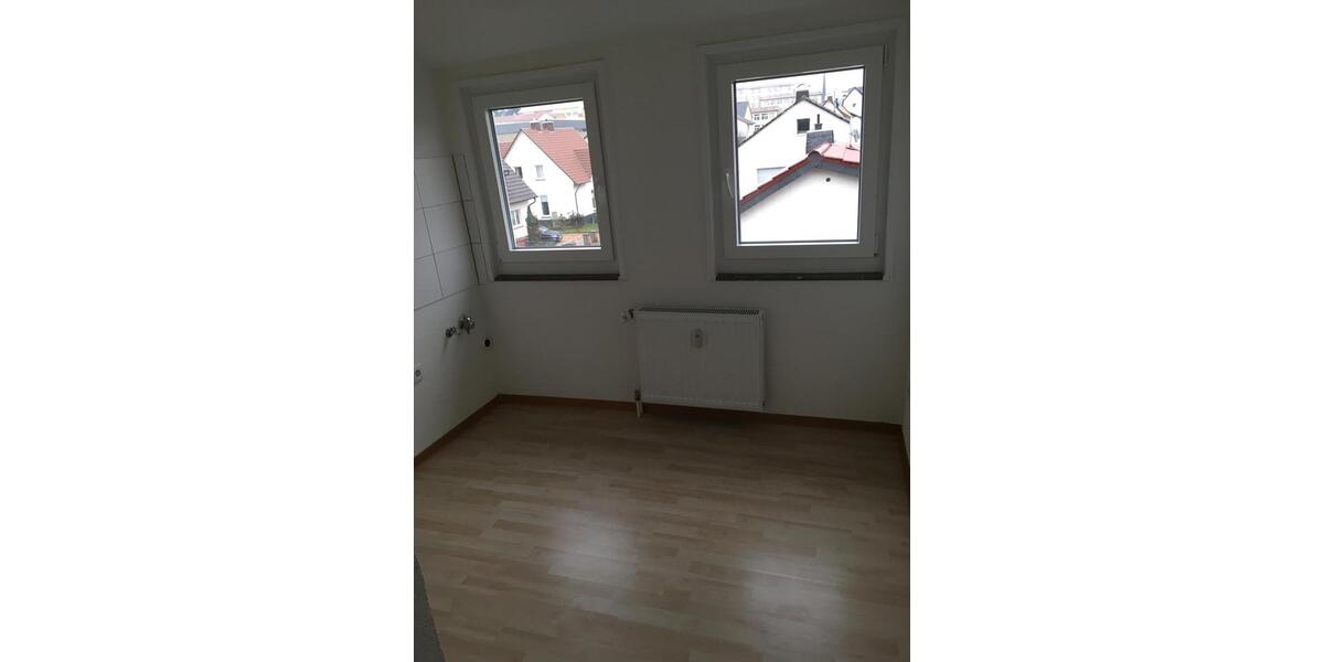Dachgeschoßwohnung Kirchhain - 2 Zimmer, 66 m&sup2;, 650&euro; | Angebot:25852342