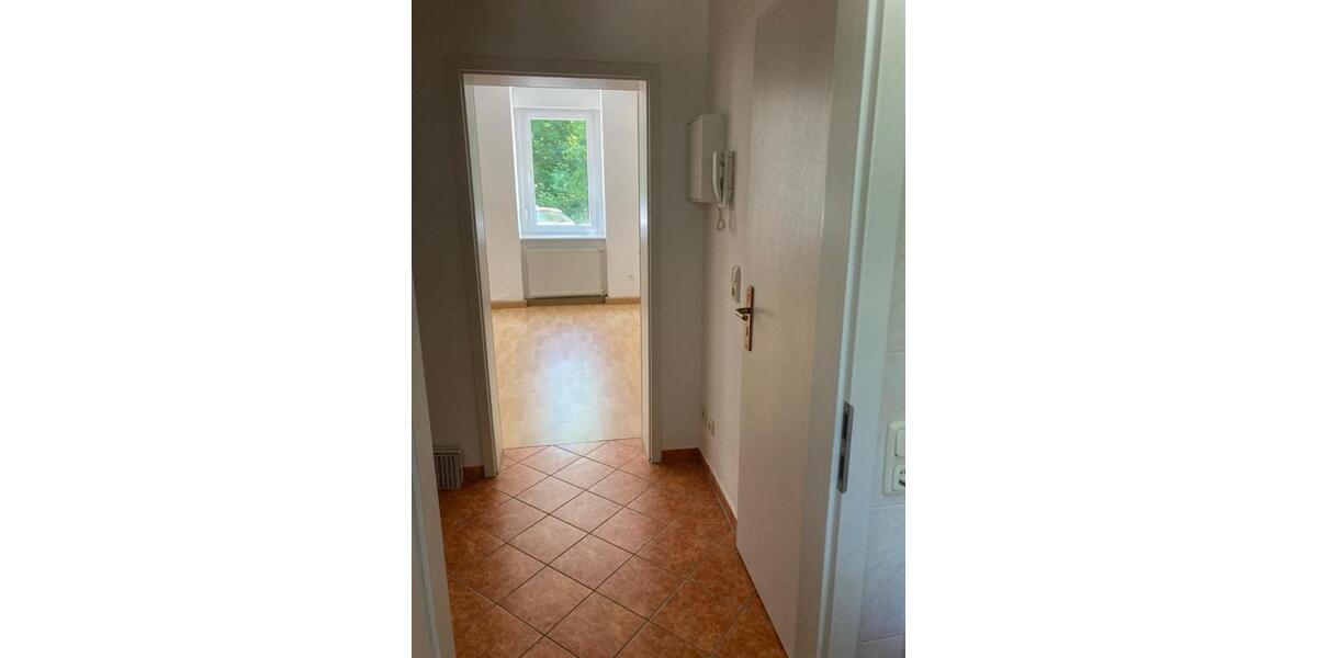 Erdgeschoßwohnung Döbeln - 1 Zimmer, 37 m&sup2;, 24&euro; | Angebot:25842848