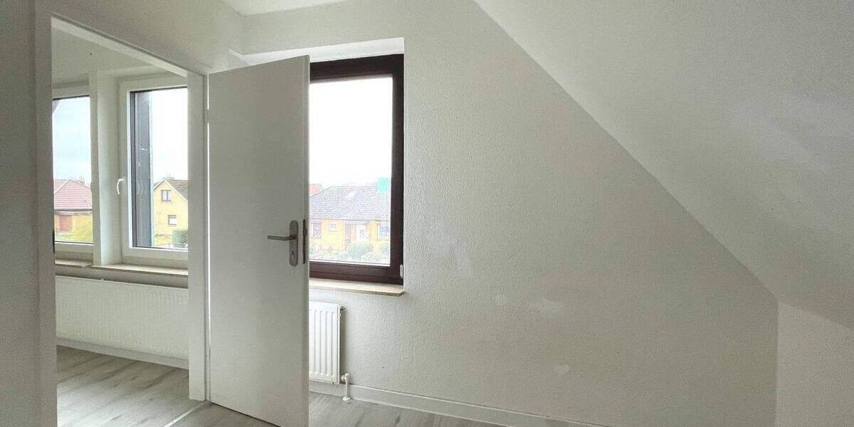 Etagenwohnung Oldendorf - 4 Zimmer, 76 m&sup2;, 852&euro; | Angebot:26488072