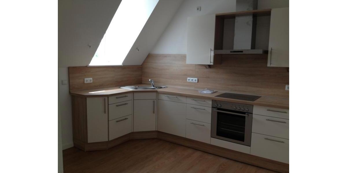 Dachgeschoßwohnung Bad Berleburg - 4 Zimmer, 104 m&sup2;, 750&euro; | Angebot:26676699