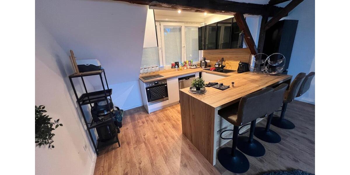 3 Zimmer Wohnung zu vermieten DG möbeliert zimmer