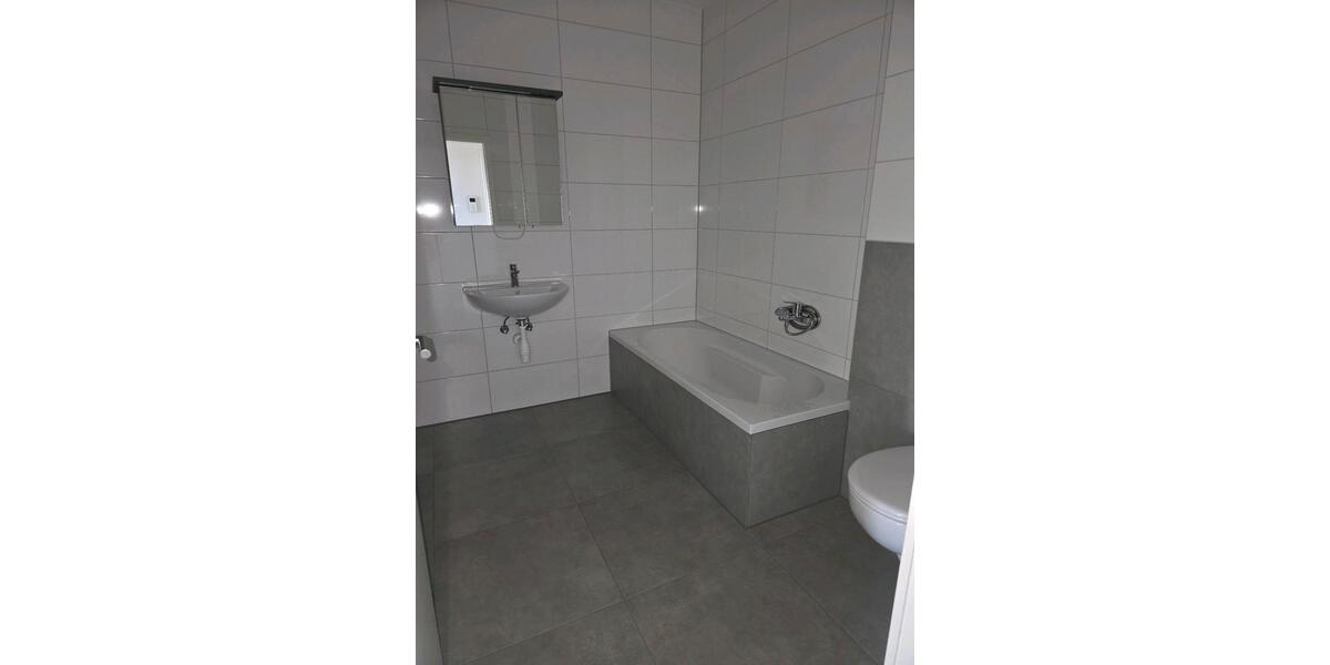 Etagenwohnung Neunkirchen-Seelscheid Seelscheid - 3 Zimmer, 80 m&sup2;, 1.100&euro; | Angebot:26003687