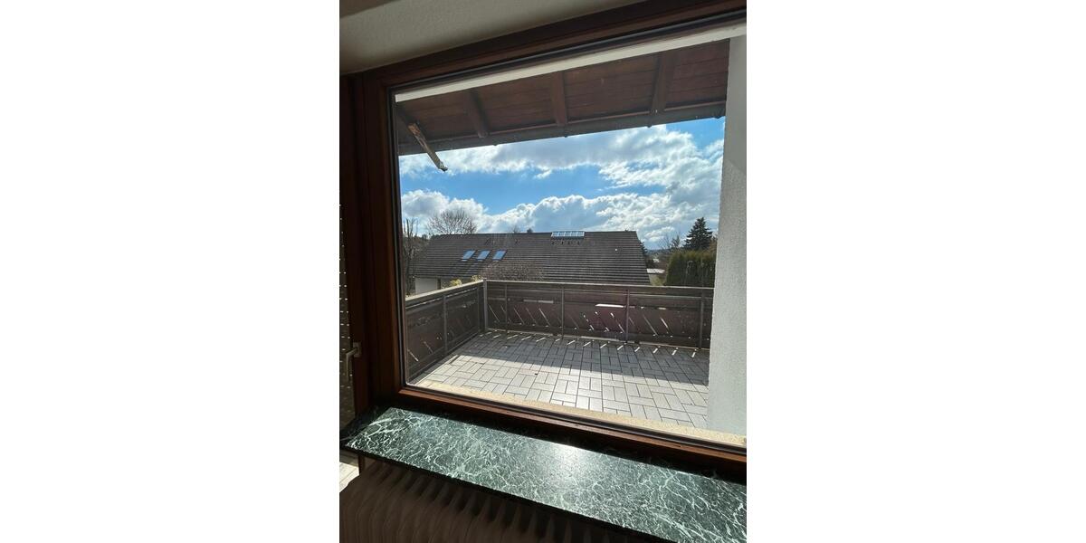 Etagenwohnung Balingen - 2 Zimmer, 90 m&sup2;, 900&euro; | Angebot:25987981