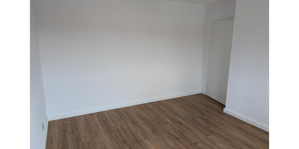 Etagenwohnung Pforzheim Dillweißenstein - 2 Zimmer, 70 m&sup2;, 900&euro; | Angebot:25225433