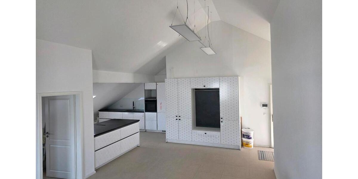 Dachgeschoßwohnung Norderstedt Friedrichsgabe - 3 Zimmer, 84 m&sup2;, 1.790&euro; | Angebot:25948582