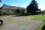 Weg vom Schuss,doch mittendrin! Einwandfreie 2-RaumWohnung am Ortsrand von Wyhra mit Blick ins Grüne