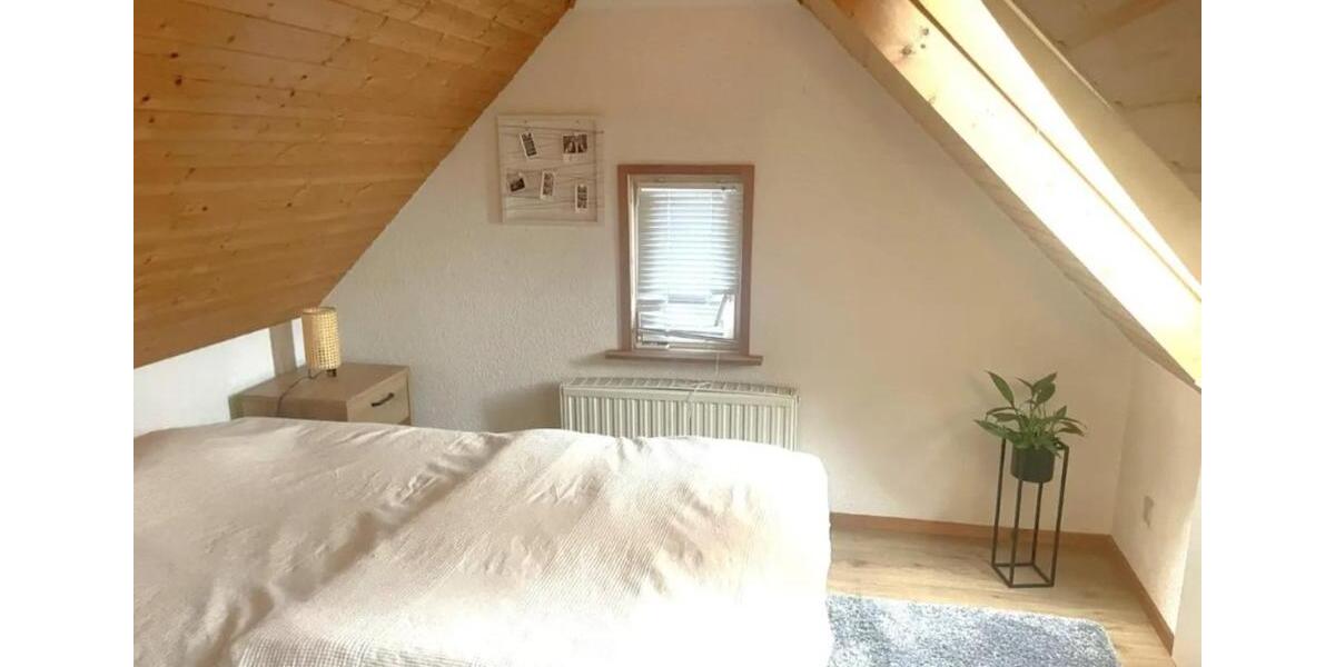 Dachgeschoßwohnung Heilbronn Kernstadt - 3 Zimmer, 75 m&sup2;, 900&euro; | Angebot:25840434