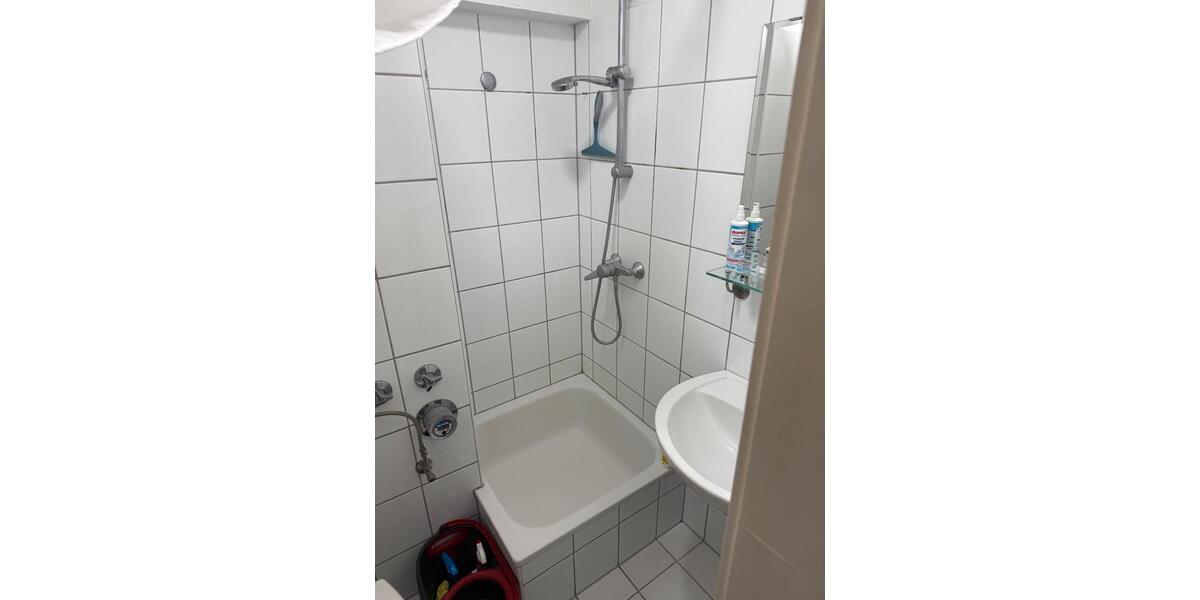 Etagenwohnung Bergisch Gladbach Frankenforst - 1 Zimmer, 28 m&sup2;, 800&euro; | Angebot:26020338