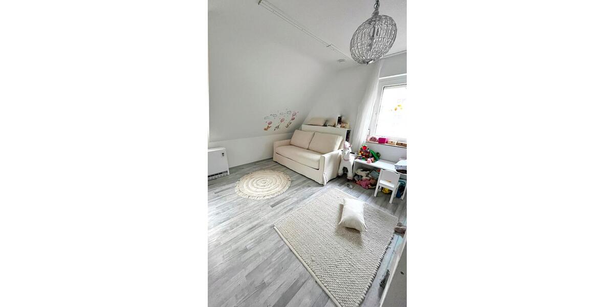 Etagenwohnung Zwenkau - 2 Zimmer, 60 m&sup2;, 850&euro; | Angebot:25832802