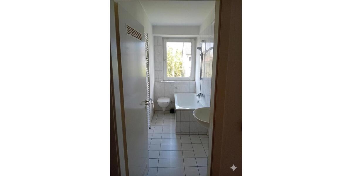 Etagenwohnung Düsseldorf Stadtbezirk 7 - 2 Zimmer, 55 m&sup2;, 1.100&euro; | Angebot:26603560