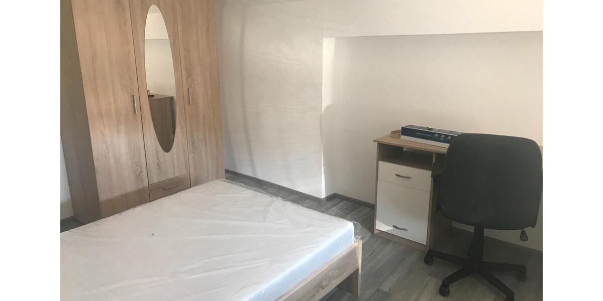 Etagenwohnung Uttenweiler - 1 Zimmer, 150 m&sup2;, 500&euro; | Angebot:26523145