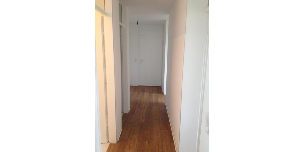 Etagenwohnung Esslingen am Neckar Pliensauvorstadt - 2 Zimmer, 65 m&sup2;, 624&euro; | Angebot:19928136
