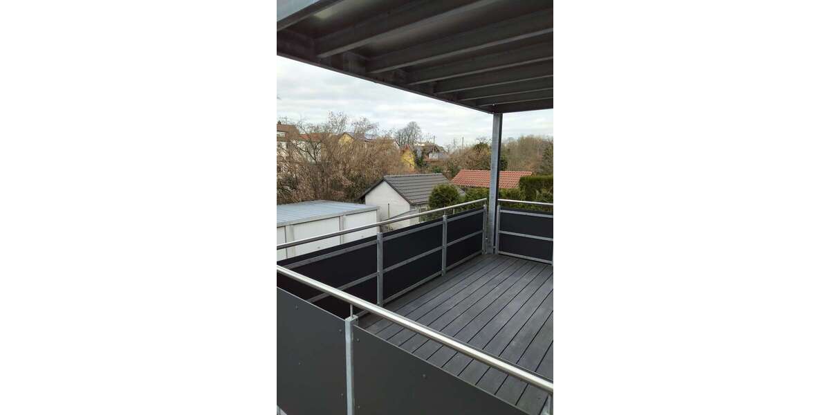 Etagenwohnung Lingenfeld - 3 Zimmer, 93 m&sup2;, 1.140&euro; | Angebot:25234816