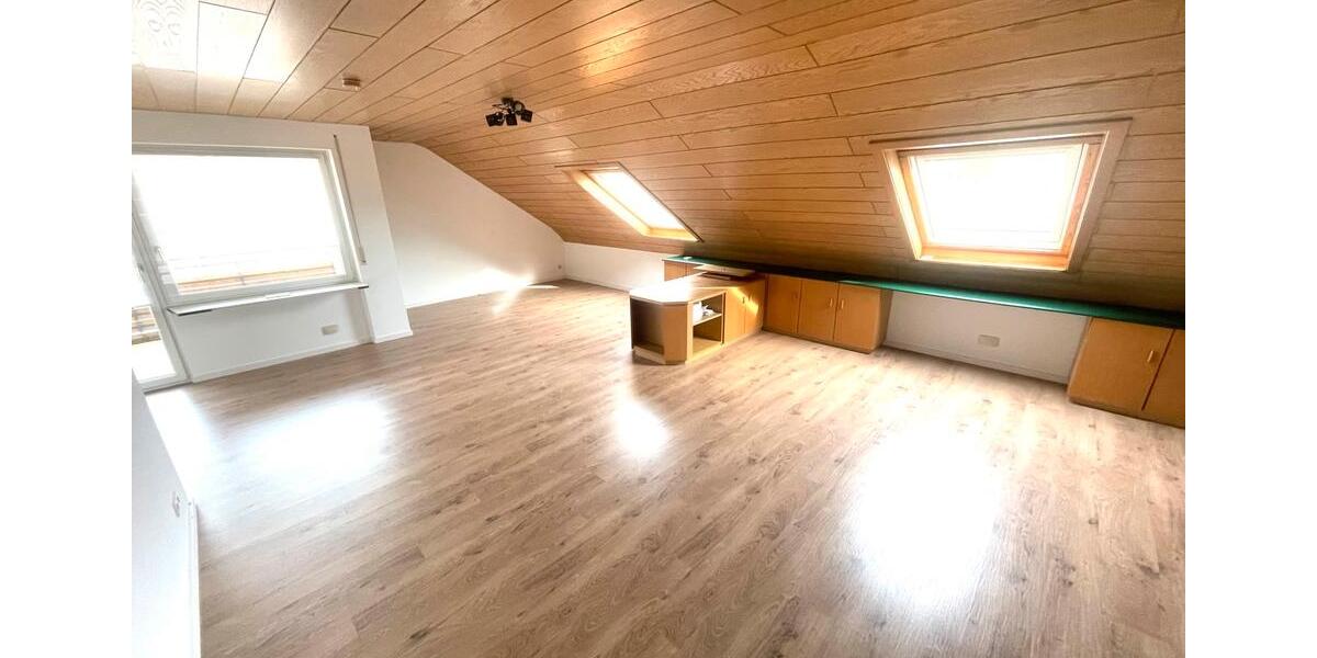 Dachgeschoßwohnung Aspach - 3 Zimmer, 92 m&sup2;, 950&euro; | Angebot:26354844