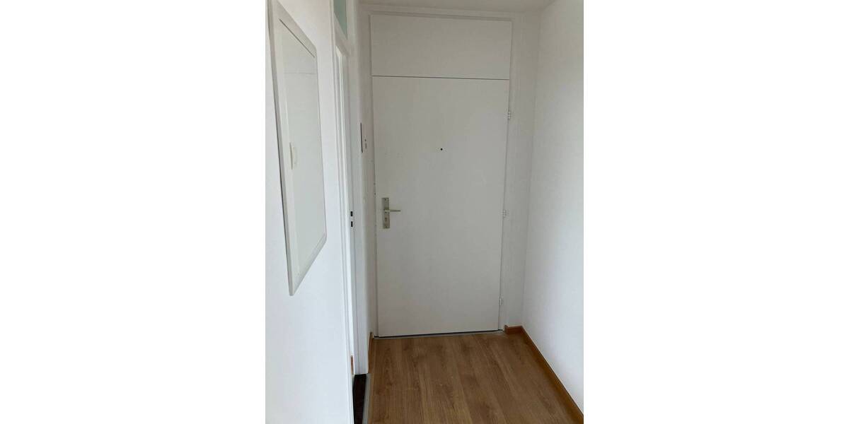 Etagenwohnung München Bogenhausen - 4 Zimmer, 89 m&sup2;, 1.950&euro; | Angebot:26154518