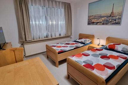 Wohnen auf Zeit Norderstedt Garstedt - 10 Zimmer, 180 m&sup2;, 25&euro; | Angebot:26231860