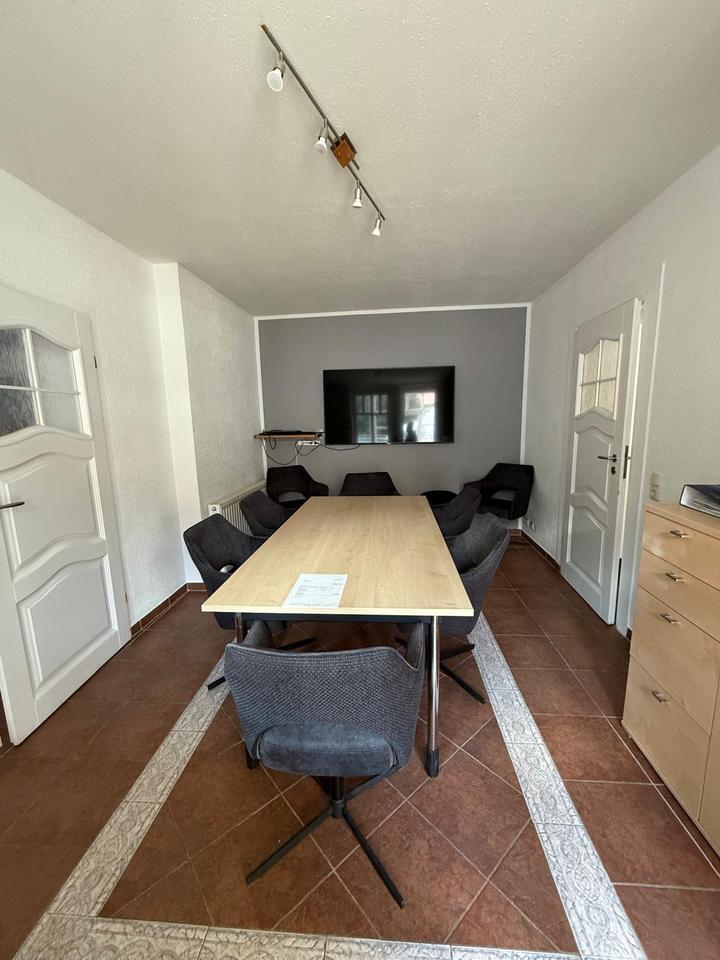 120qm Büro oder Praxisräume Erfurt Süd in Villa mit Parkplätzen