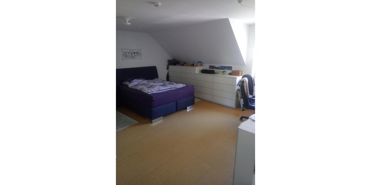 Dachgeschoßwohnung Runkel - 3 Zimmer, 105 m&sup2;, 1.365&euro; | Angebot:26041308
