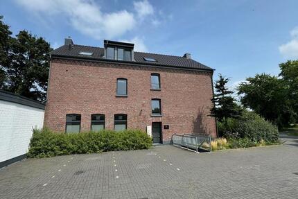 100m2 Büro im 1.OG zu vermieten zimmer