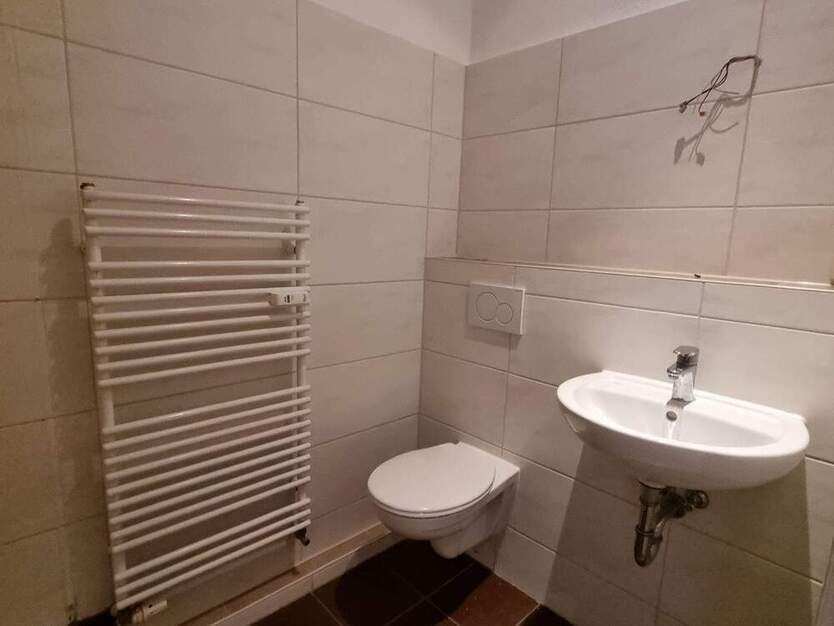 Helle ZweiraumWohnung, umfassend renoviert