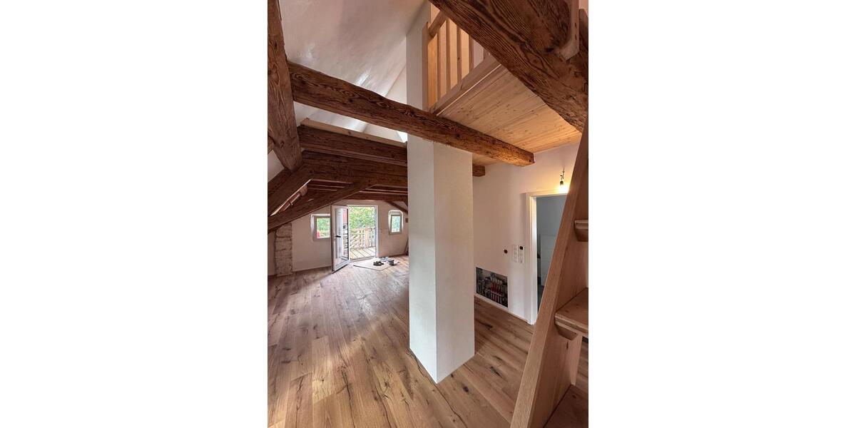 Dachgeschoßwohnung Buxheim - 2 Zimmer, 73 m&sup2;, 1.200&euro; | Angebot:24360594