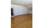 Dachgeschoßwohnung Schöllnach - 2 Zimmer, 88 m&sup2;, 600&euro; | Angebot:26101489