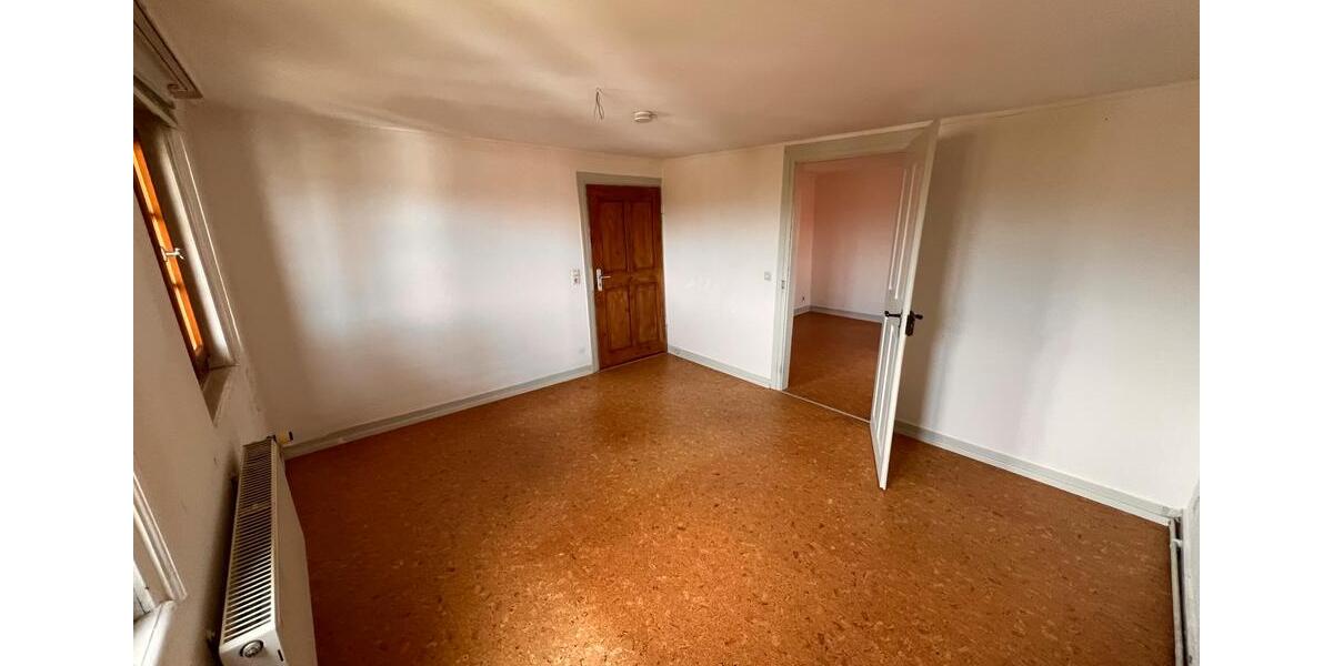 Etagenwohnung Hechingen - 5 Zimmer, 105 m&sup2;, 600&euro; | Angebot:26699903