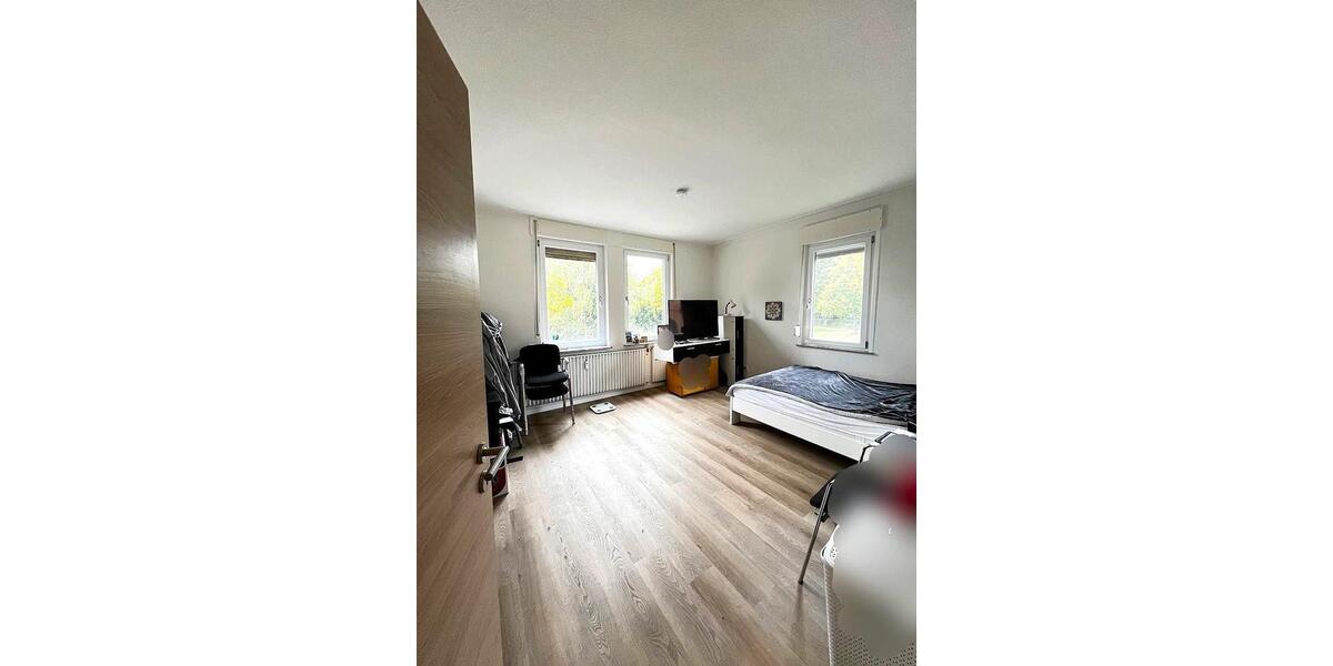 Etagenwohnung Pfullingen - 3 Zimmer, 70 m&sup2;, 920&euro; | Angebot:26589589