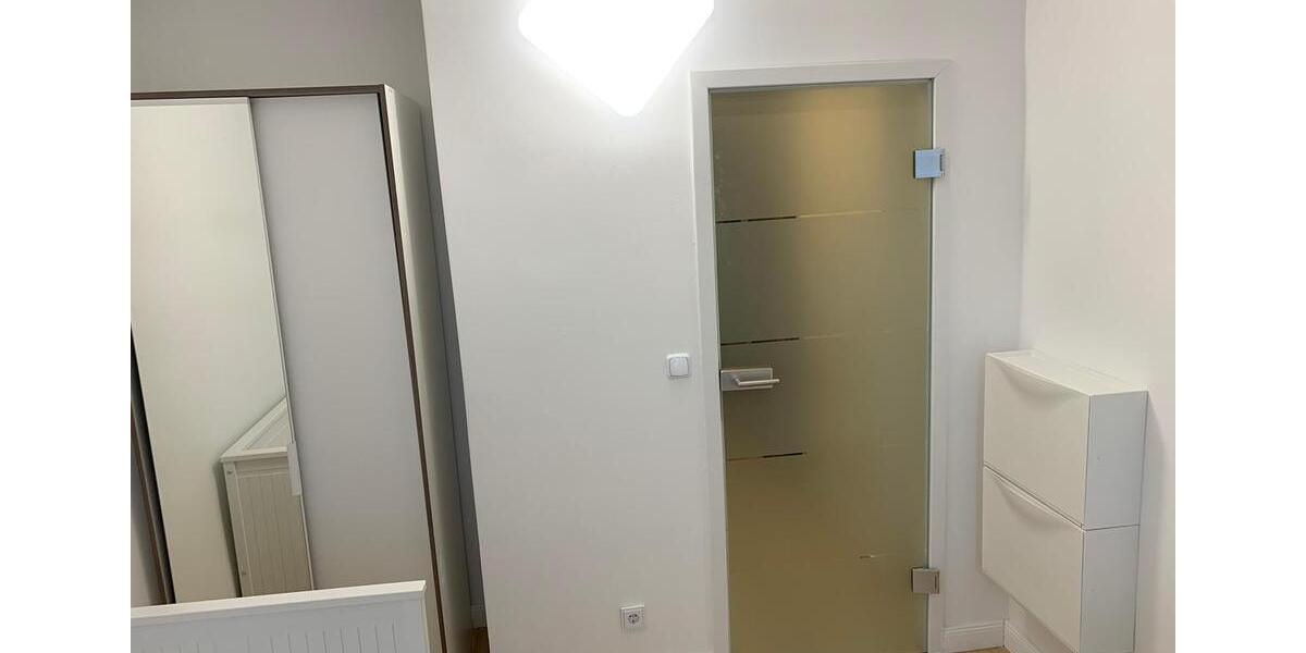 Etagenwohnung Wedel - 1 Zimmer, 16 m&sup2;, 400&euro; | Angebot:25312921